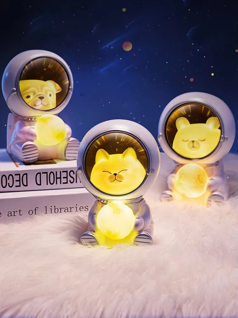 Astronaut LED Night Light - Galaxy Guardian USB Decor for Kids' Bedrooms, Perfect Birthday Gift!