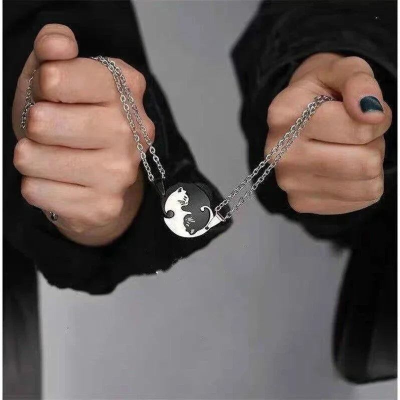 Charming Cat Couple Necklaces - Stainless Steel Black & White Kitten Pendants for Lovers & Friends