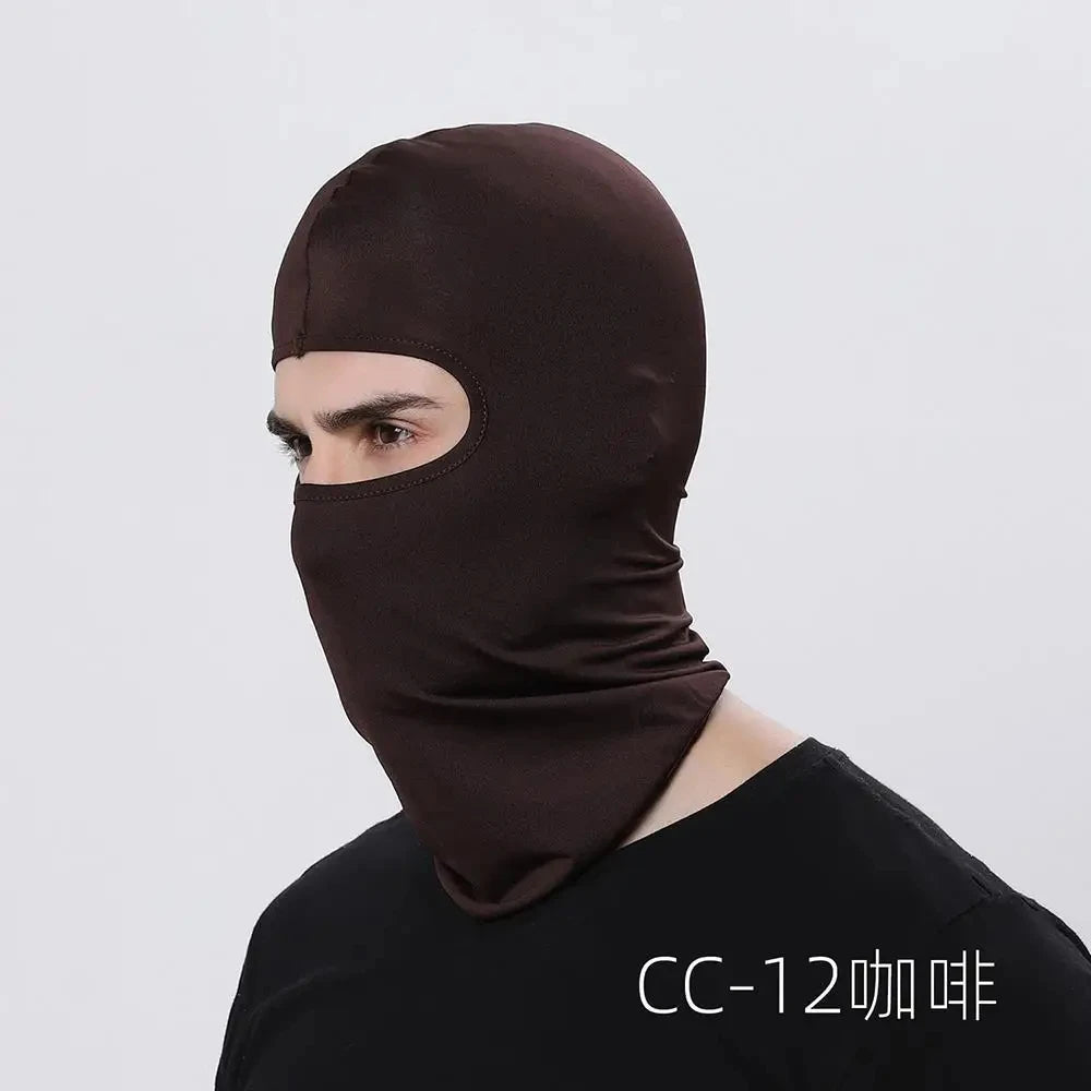 Face the Elements: The Ultimate Windproof Balaclava That's Ready for Anything - Perfect for Motorcycle Mayhem & Skiing Shenanigans!