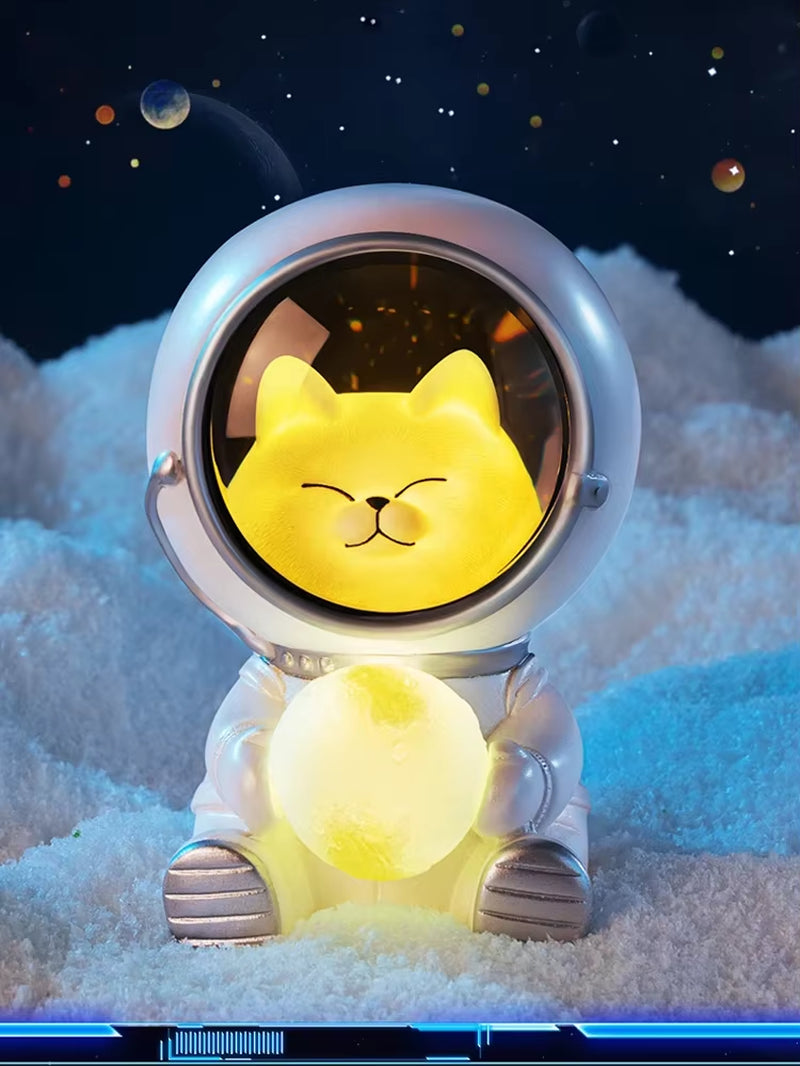 Astronaut LED Night Light - Galaxy Guardian USB Decor for Kids' Bedrooms, Perfect Birthday Gift!